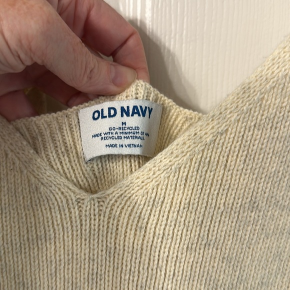 New Okd Navy Sweater Tank - Picture 2 of 3